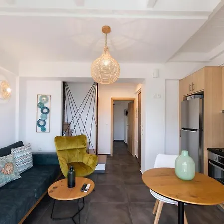 Melodia Maizonette Apartment