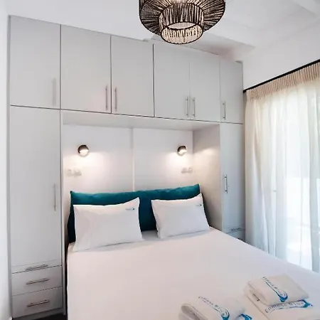 Melodia Maizonette Apartment Nikiana